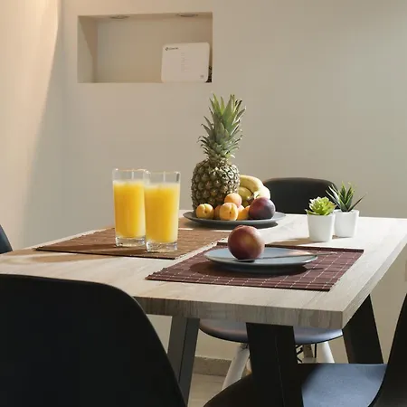 Comfortable Apartment At The Foot Of The Odeon Of Herodes Atticus Atena Exterior foto